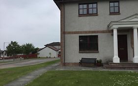 Two Bedroom Glen View Free Parking